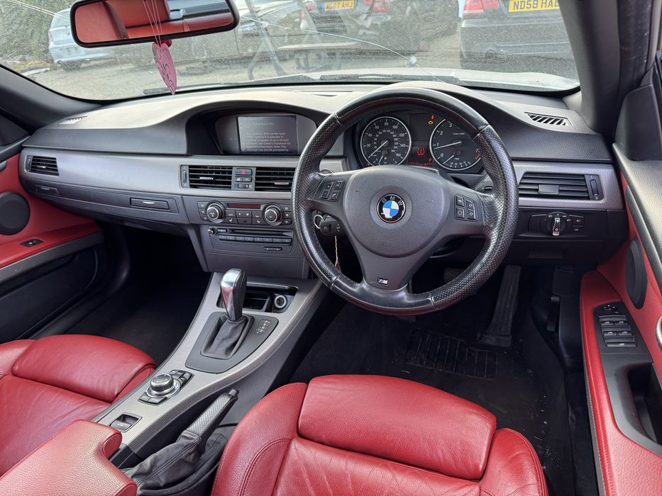Бмв 320и е93 кабрио bmw e93 320i НА ЧАСТИ