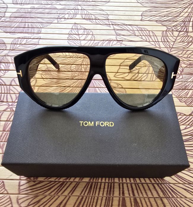 Слънчеви очила Tom Ford Bronson FT1044