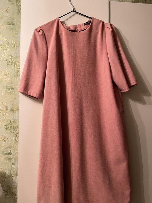 Продам женскую одежду