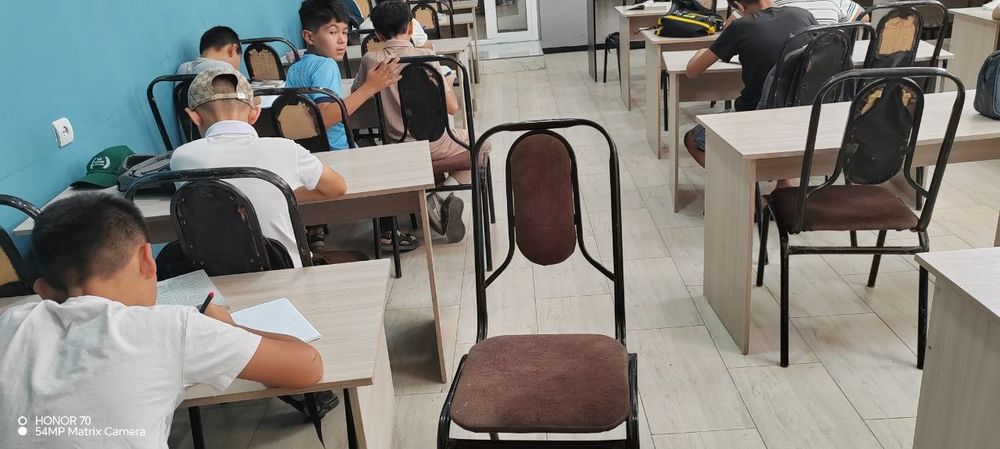 Parta va stul komplekt