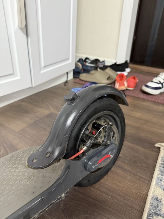 Электросамокат Xiaomi Scooter