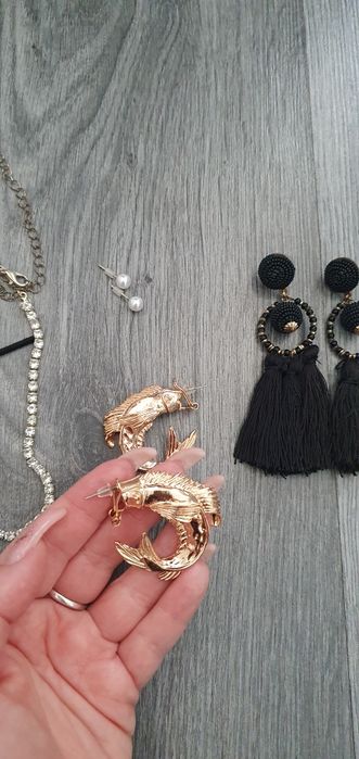 Бижутерия Accessorize, H&M