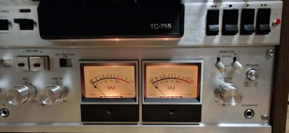Ролков магнетофон Sony TC755