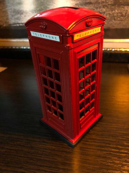 Лондонская красная будка