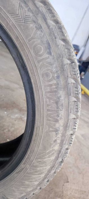 Шины Yokohama 215/55 R17