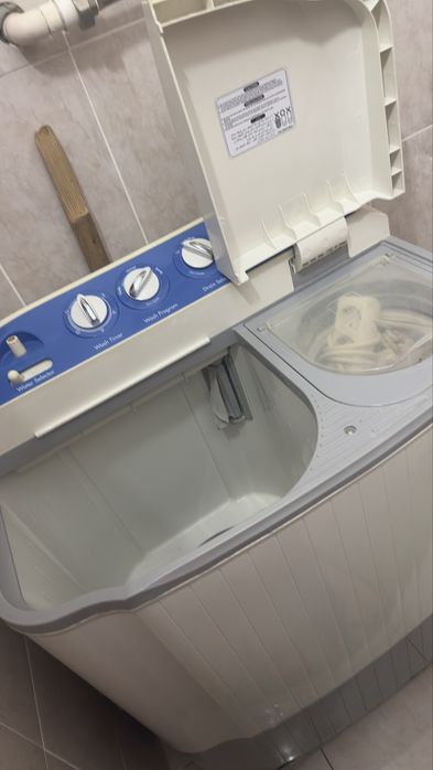 Полавтамат кир мошина 5 кг лик LG маркаси холати ало