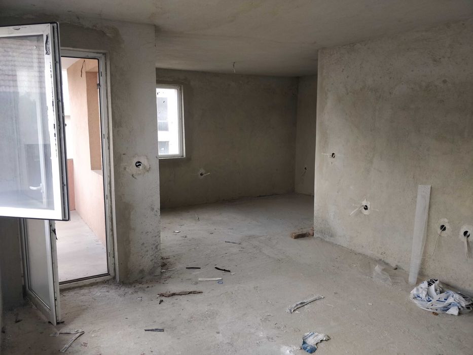 Продавам 2-СТАЕН - град Добрич, Пинета, паметник Пейо Буюклията