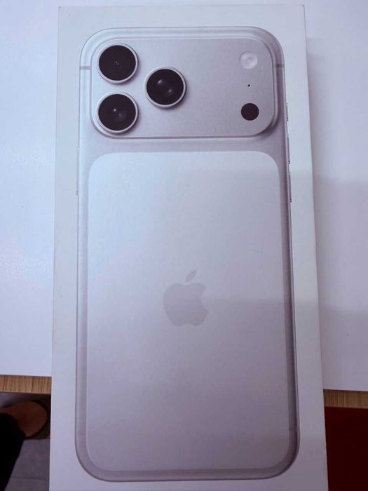 iPhone 17 pro max 256 nou