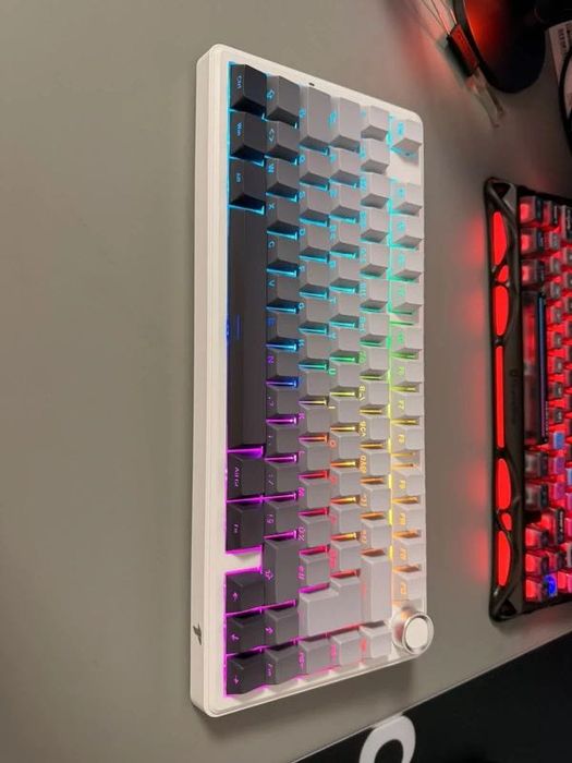 Tastatura TECURS mk209 foarte putin folosita