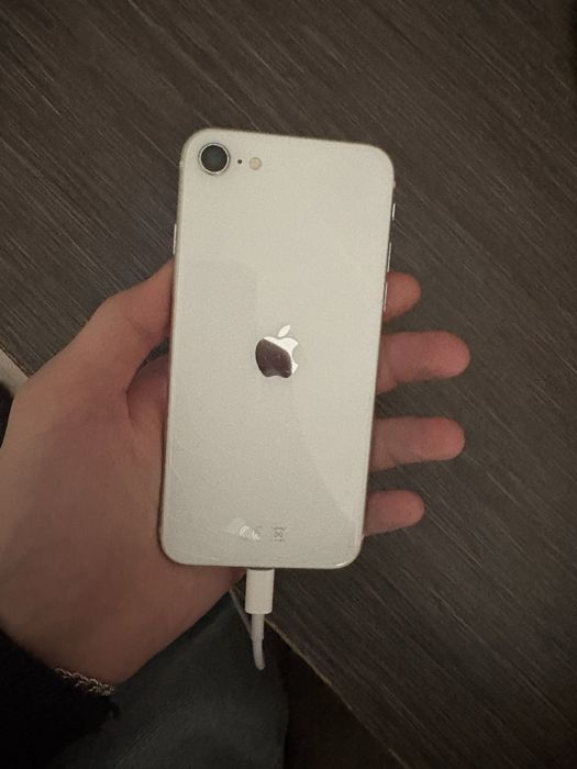 Iphone Se 2020года 128gb