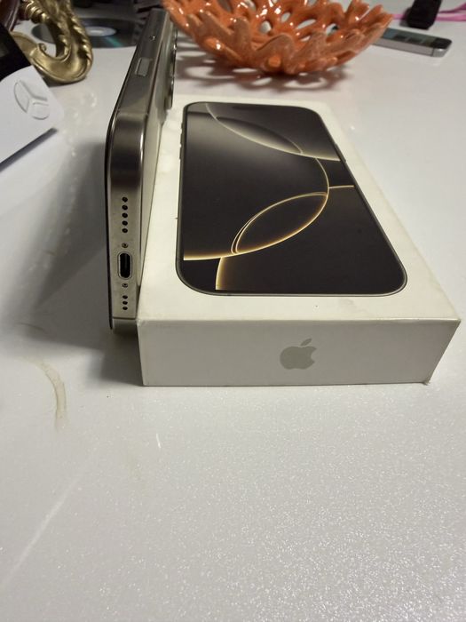 Iphone 16 Pro natural titanium 128gb