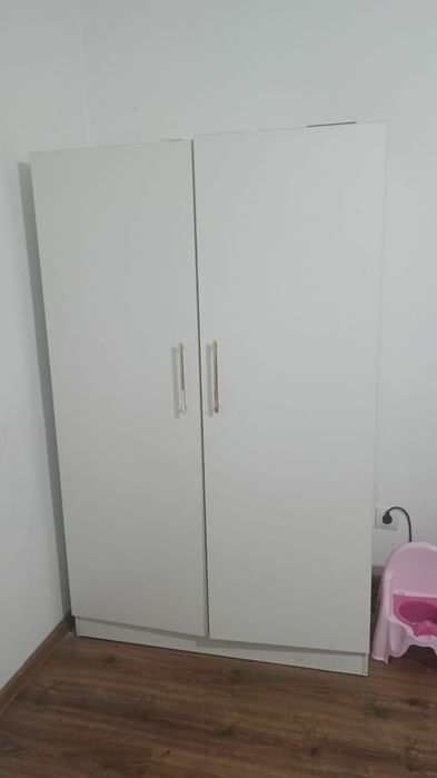 Продам шкаф в хорошем состоянии