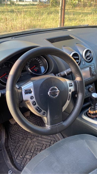 Imbrac volane prin cusatură pentru orice autovehicul