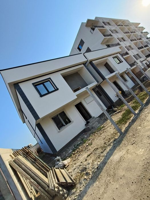 Proprietar, vând casa/vila P+1E, mamaia nord