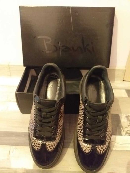 Дамски спортни обувки Bianki