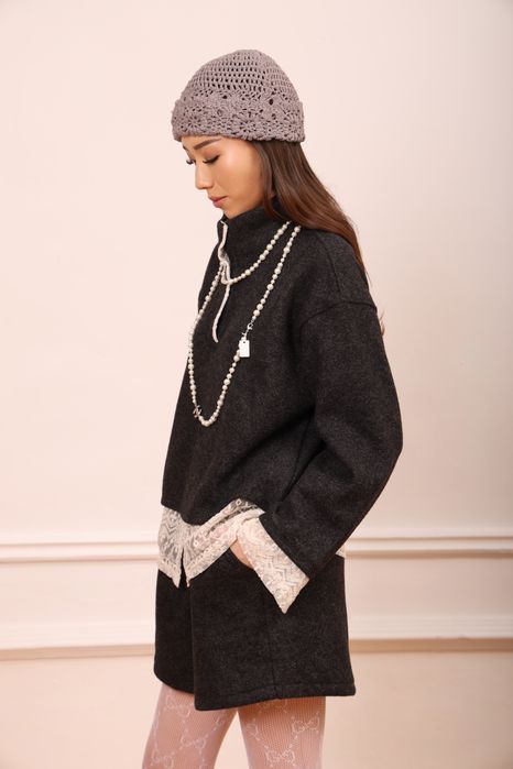 Одежды платье куртки