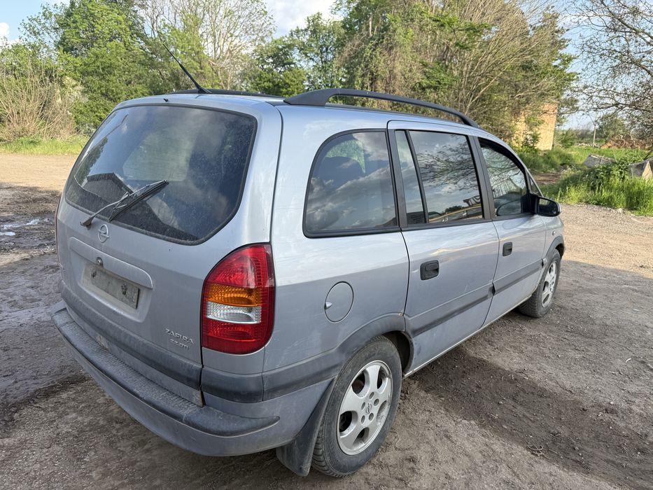 Opel Zafira A 2.2 на части