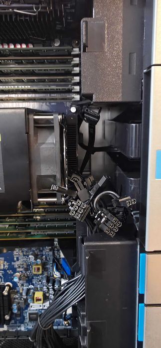 HP Z8 G4 Workstation Ideal AI 2x PCIe x16 - 2x Xeon Gold 6262V 48C/96T -128GB RAM ECC - 40TB: 4x10TB SAS - 1450W - A Grade