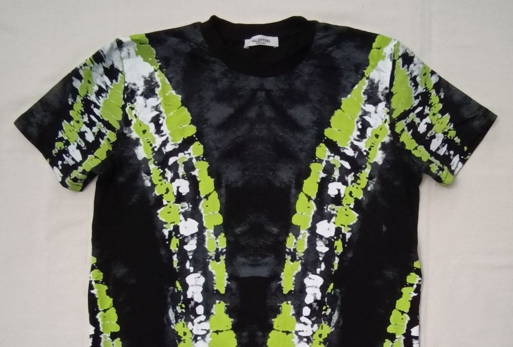 Valentino Tie-Dye Tee оригинална тениска M памучна фланелка