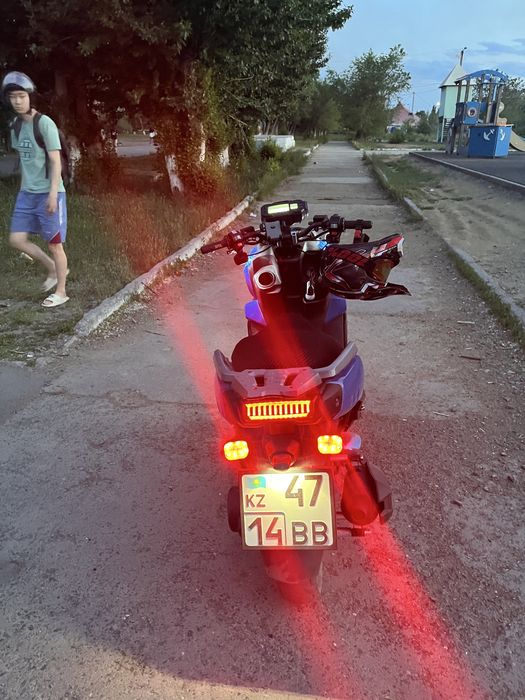 Мопед/скутер Танк