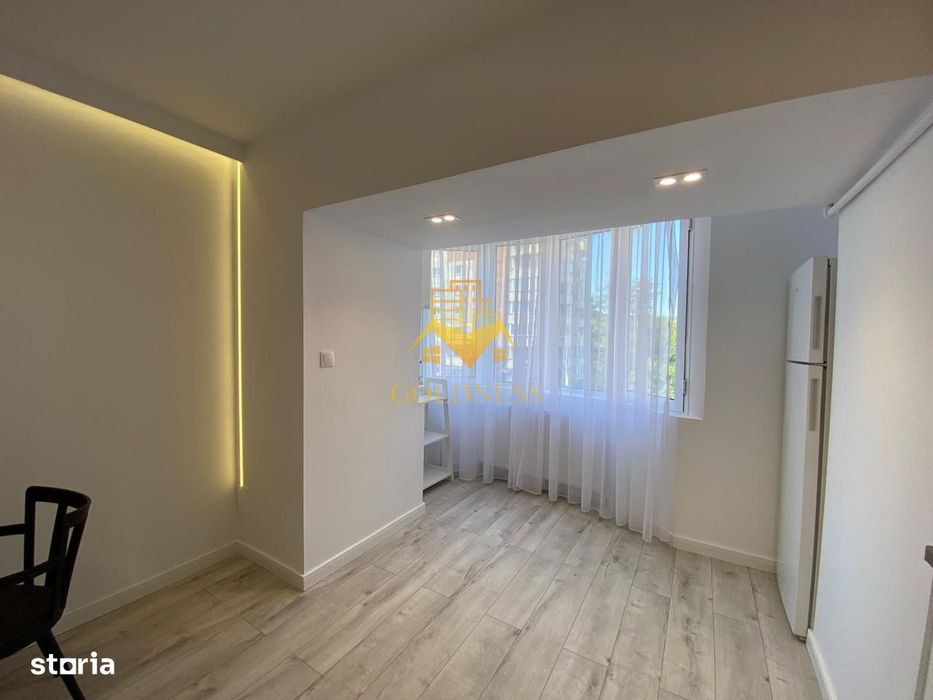 ZONA PREMIUM! AP RENOVAT! 2 camere deco, 57 mp, Plopilor, et 3/4 , sud
