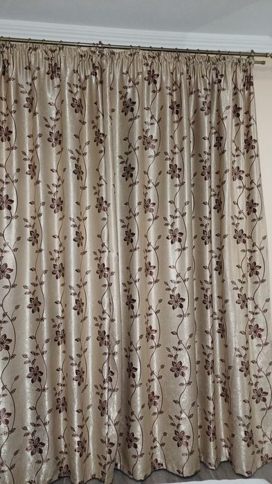 Set perdea cu draperii blackout!