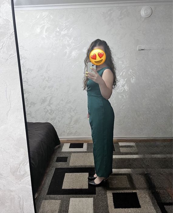 Продам праздничное платье