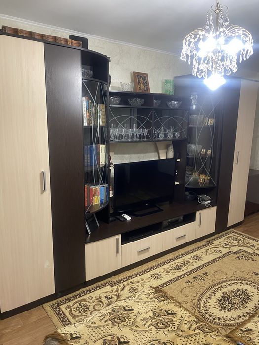 Продается стенка идеальном состоянии