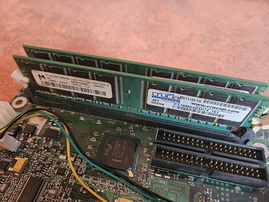 Kit retro ATX Intel Pentium 3 550Mhz
