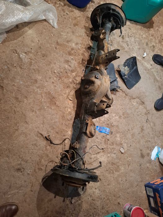 Заден мост за Toyota Land Cruiser J 90 къса база