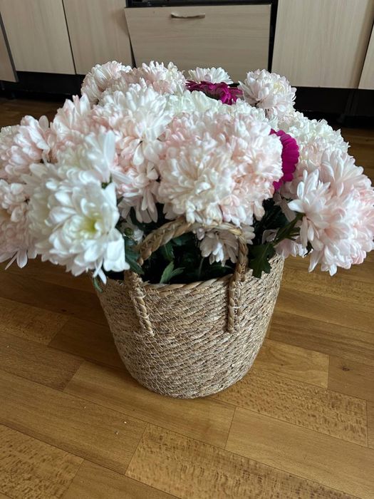 Цветы свежие 10000