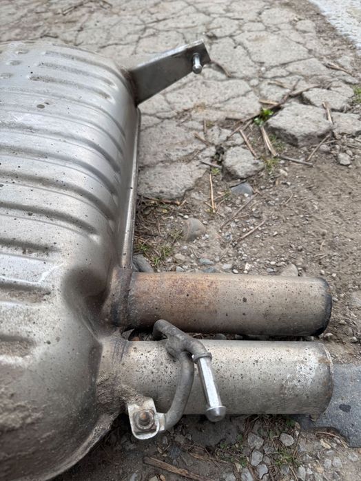 Крайно гърне от bmw e90 325d