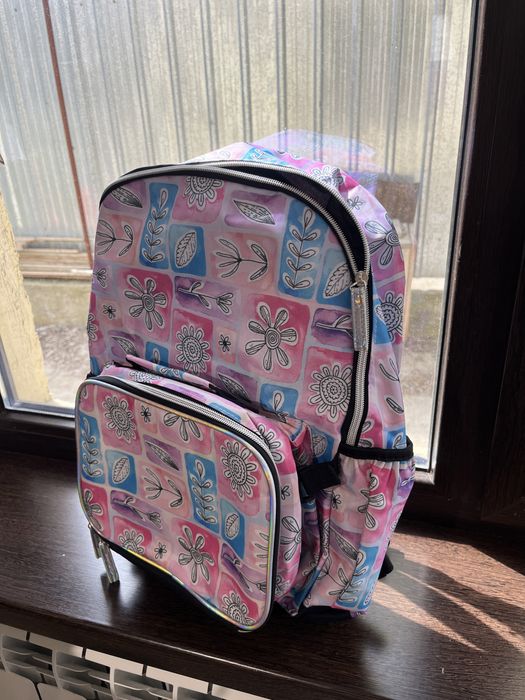 Детский школьный рюкзак для девочек