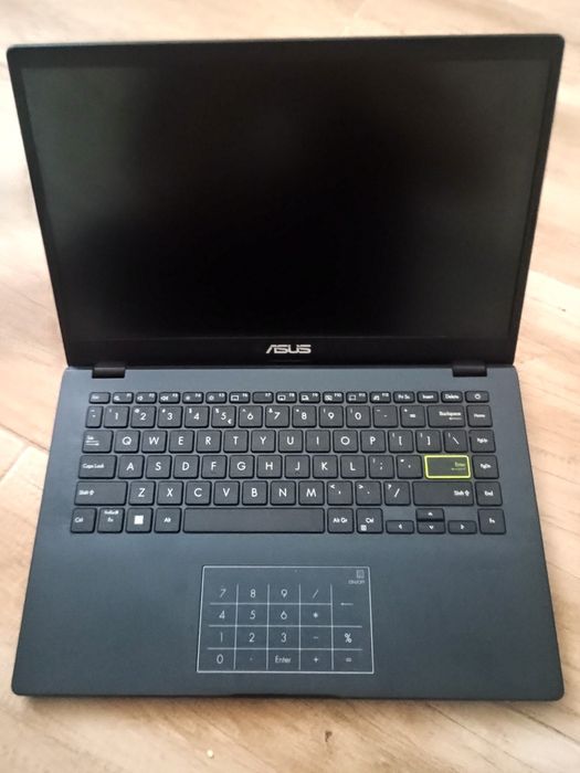 Laptop asus vivobook