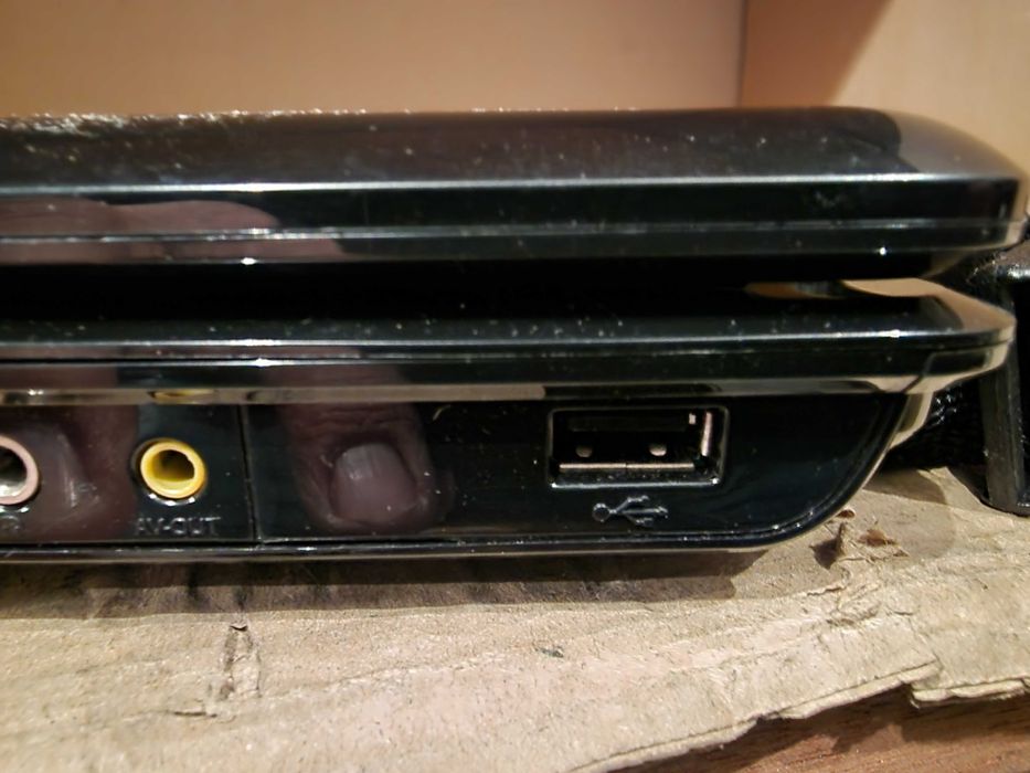 DVD плейър с два екрана Power Agent PDVD714T