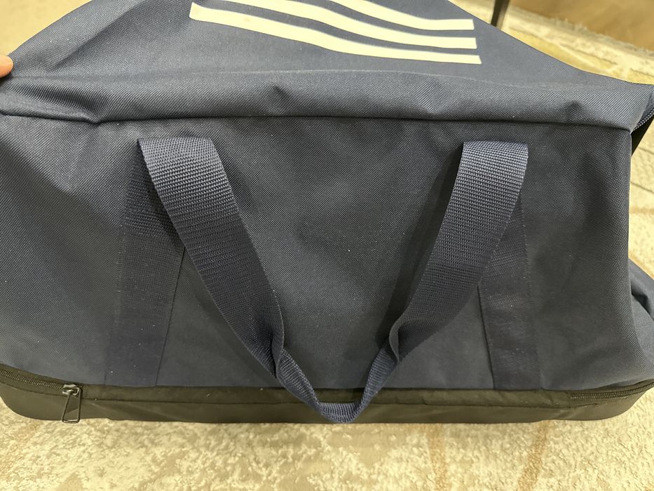 Адидас сумка дорожная