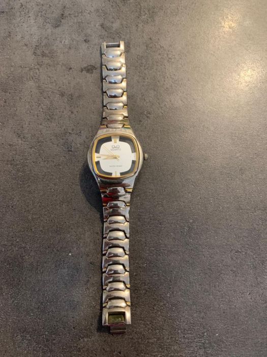 Ceasuri Automatice / Baterii / Bricheta