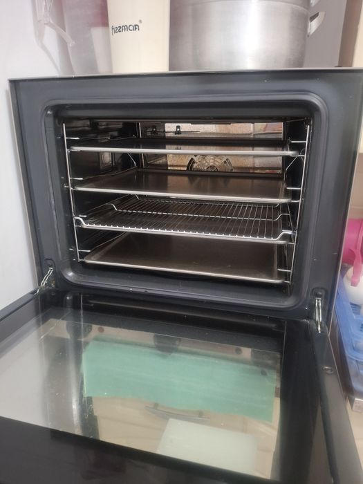 Печь: smeg brend