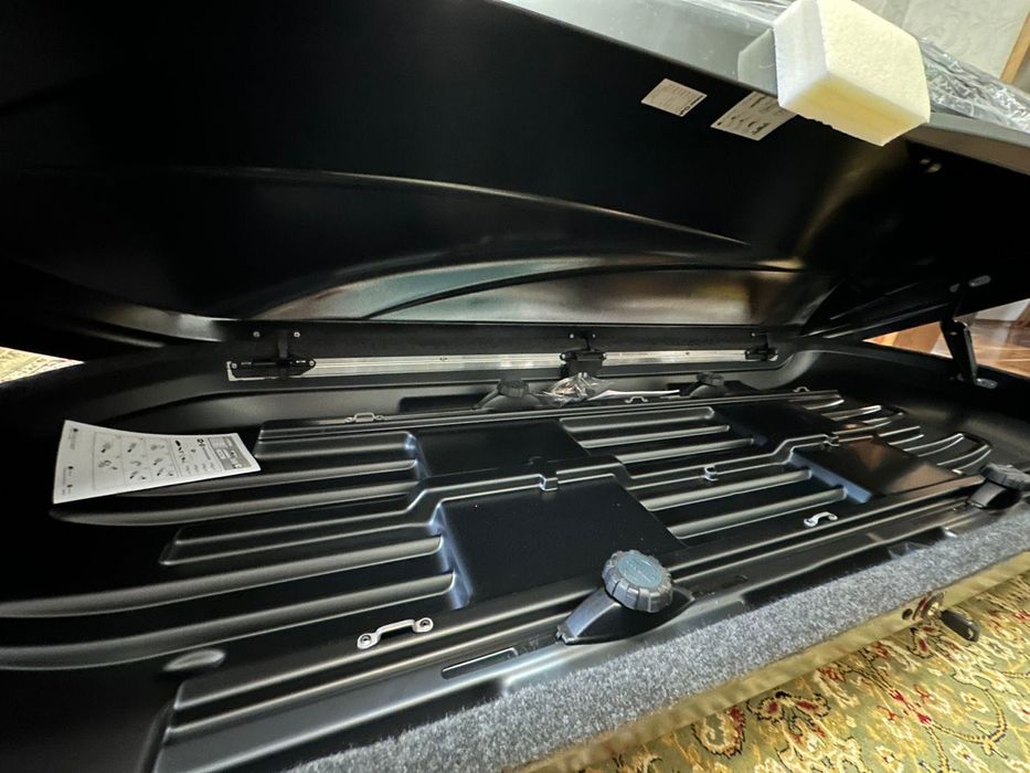 Автобокс Thule Motion XL (800) (НОВЫЙ)