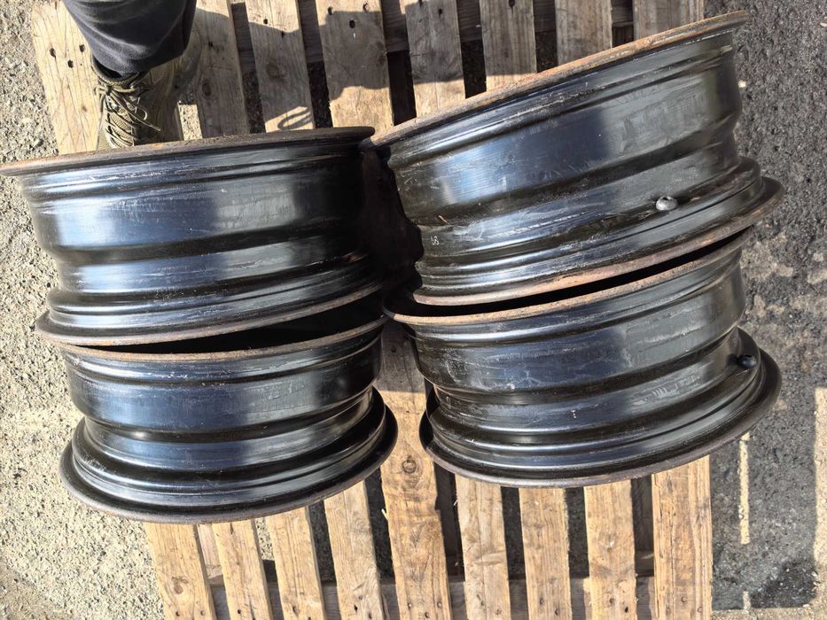 16 цола 5 х 112 мм ФОлксваген Групата - 6,5 Инча / ЕТ 41 - НА Бройка !