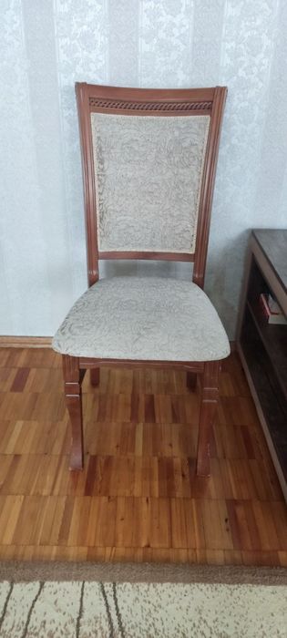 Продается строл и 8 стульев