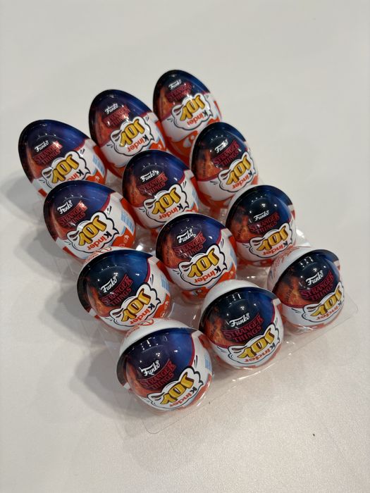 Kinder Joy Stranger Things 12бр Яйца, Лимитирана Серия