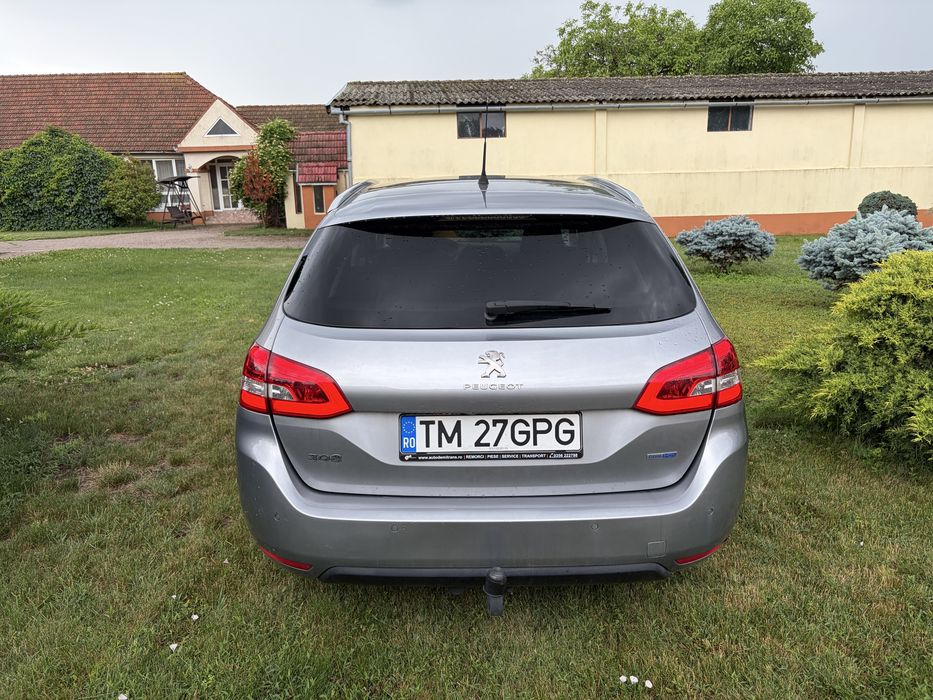 Peugeot 308 2015 1.6 BlueHDI Panoramic 120CP Euro 6.1