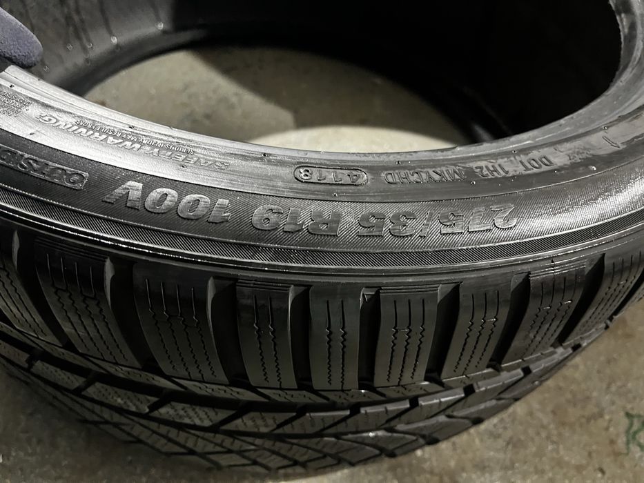 275/35/19- пара шин