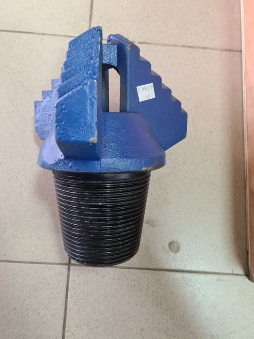 Сондажна глава тип пика 216мм