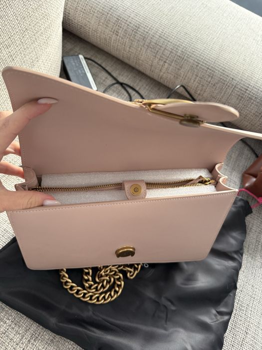 Дамска чанта PINKO