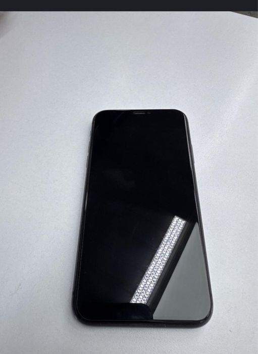 Айфон 11 идеал без царапин