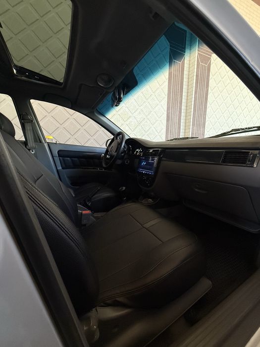 Lasetti 1.8 3 pozitsiya