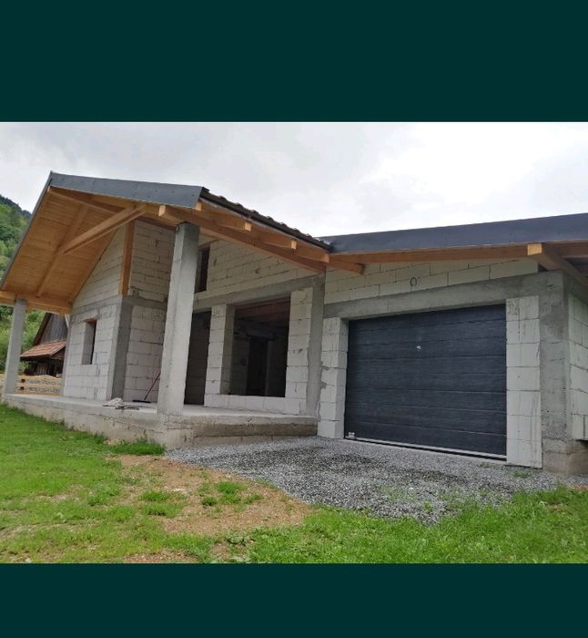 Usa Garaj * Promoție Uși de Garaj Secționale - Garanție inclusa