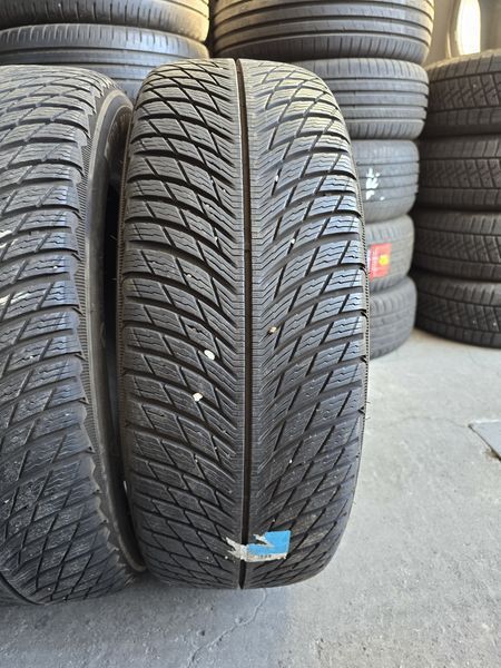235/60/18 MICHELIN 4бр